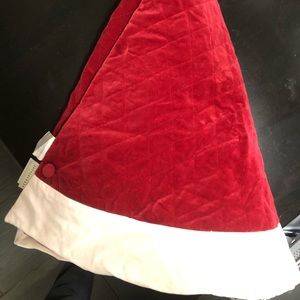 Pottery Barn Classic Quilted Tree Skirt